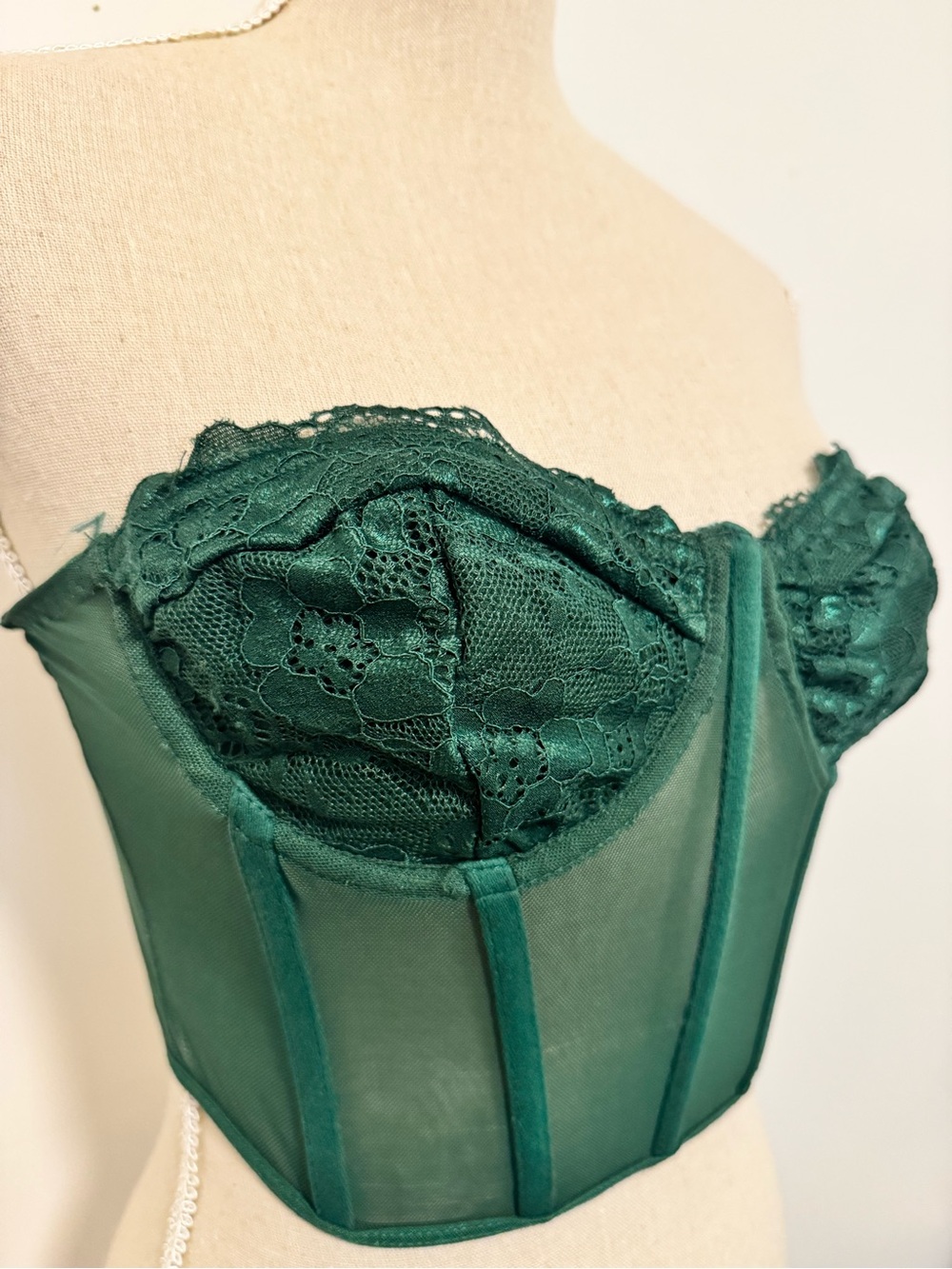 SHEIN Dark Green Lace Bustier Bandeau Top - Picture 2 of 9